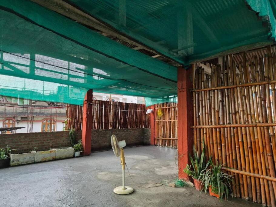 Tales Of Guwahati 1Bhk - II -Ac 200 Extra Exterior photo